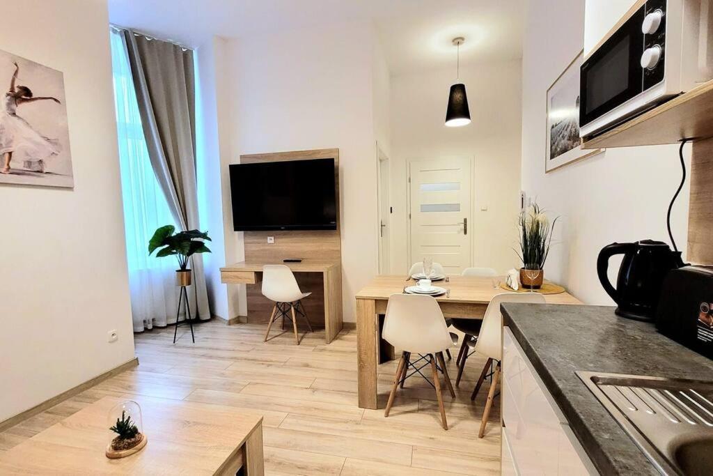 Golden Apartment Bosacka Krakow Old Town 2 Rooms المظهر الخارجي الصورة